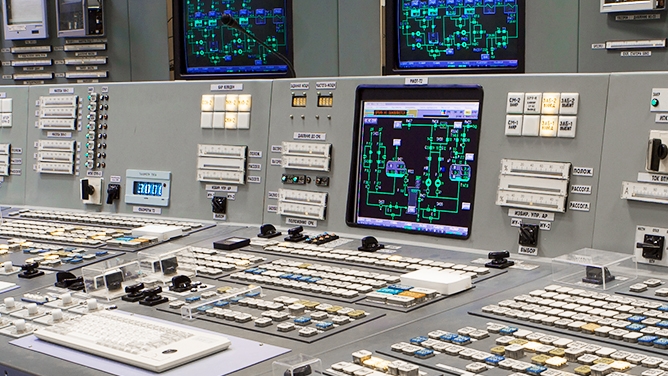 Power-Energy-16-9-Image-Nuclear-Control-Room